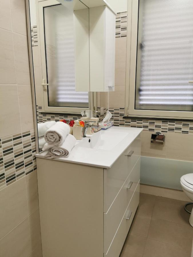 "Maretna" Apartment Mascali Bagian luar foto