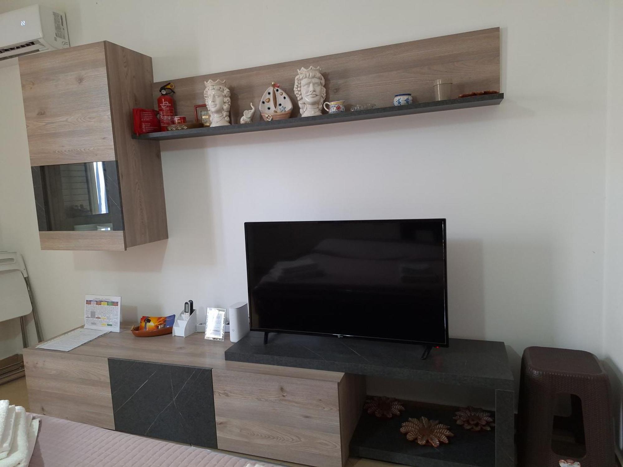 "Maretna" Apartment Mascali Bagian luar foto